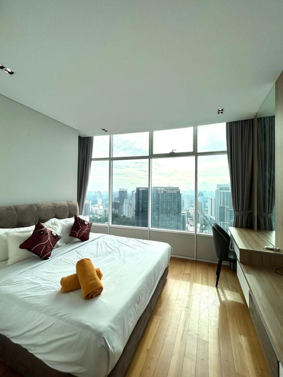 Apartment Sky Klcc By Kl